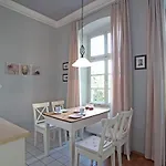 Herrenhaus App.02 Daire *
